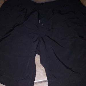 COPY - Mens North Face shorts